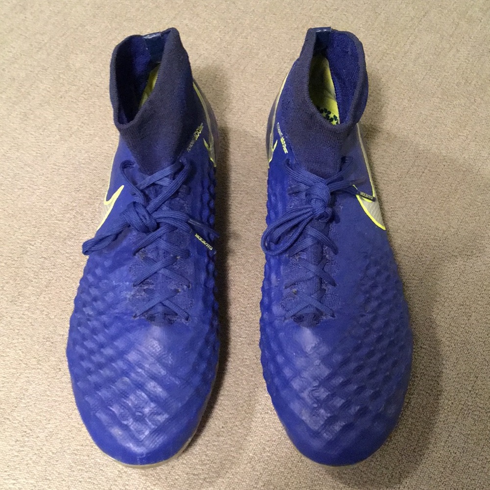 Nike Magista Obra II Firm Ground Soccer Cleats